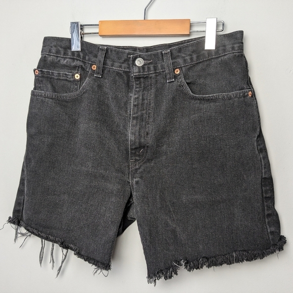 Levi's Black Jean Shorts - Picture 1 of 10